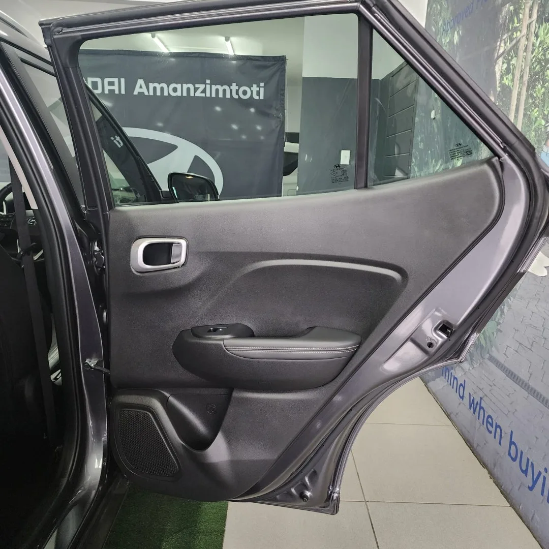2021 Hyundai VENUE VENUE 1.0 TGDI FLUID M/T thumbnail 16