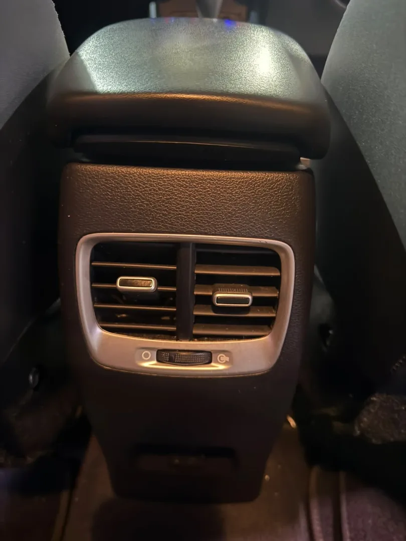 2022 Hyundai VENUE VENUE 1.0 TGDI FLUID M/T thumbnail 7
