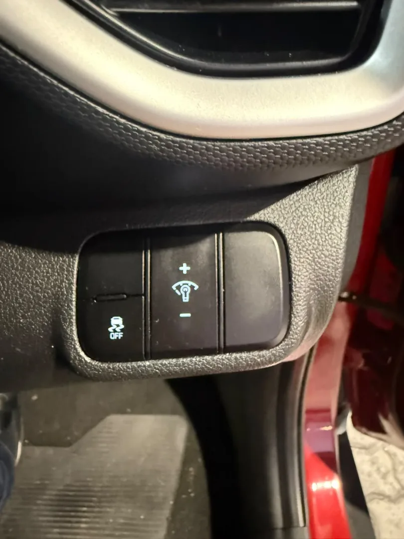 2022 Hyundai VENUE VENUE 1.0 TGDI FLUID M/T thumbnail 13