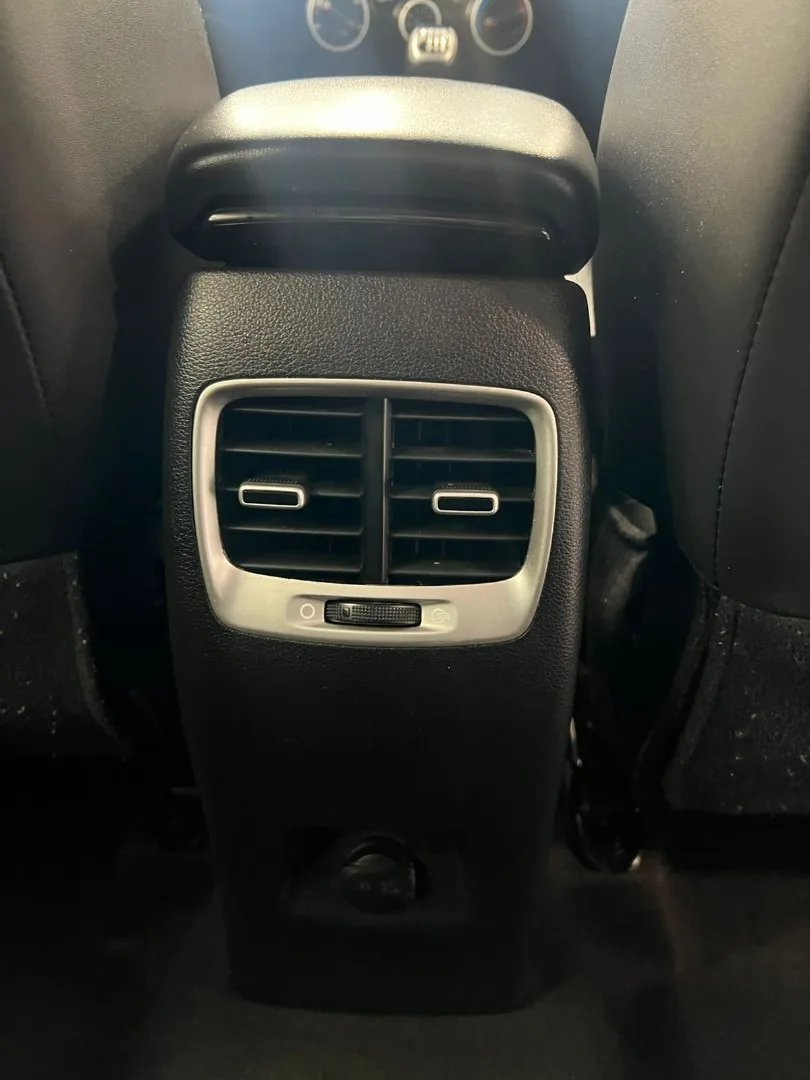 2022 Hyundai VENUE VENUE 1.0 TGDI FLUID M/T thumbnail 14