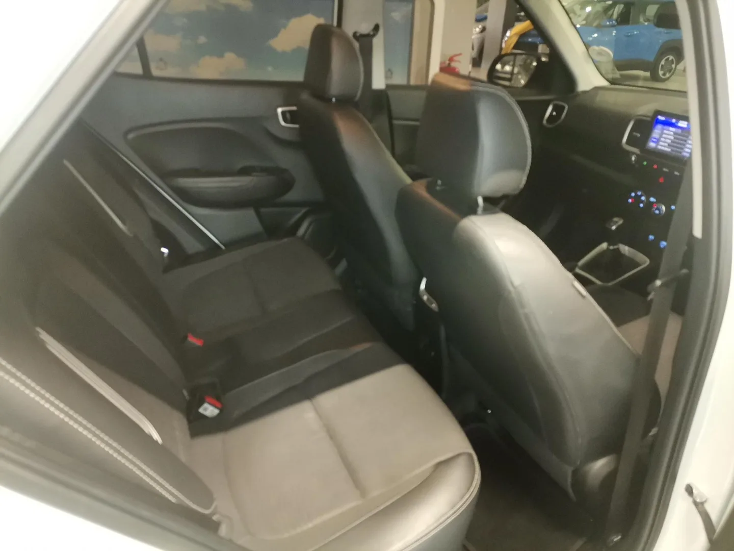 2021 Hyundai VENUE VENUE 1.0 TGDI FLUID M/T thumbnail 8