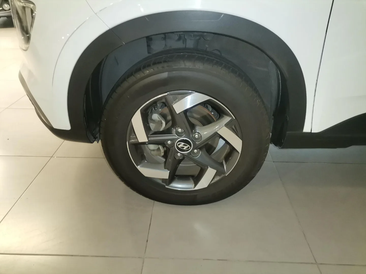 2021 Hyundai VENUE VENUE 1.0 TGDI FLUID M/T thumbnail 10
