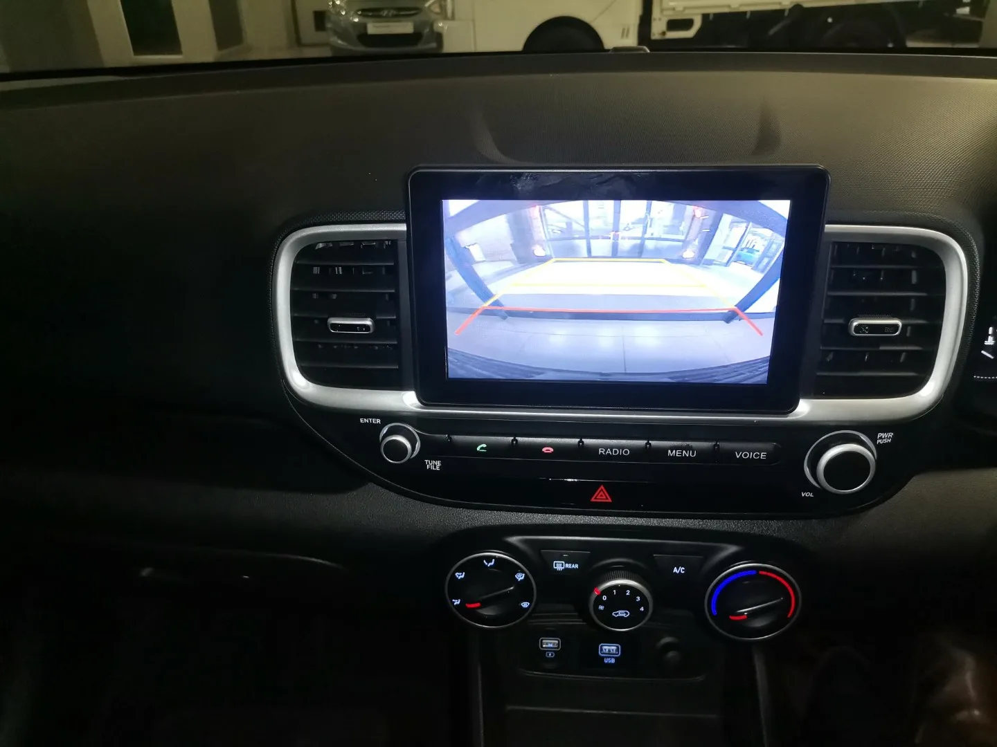 2021 Hyundai VENUE VENUE 1.0 TGDI FLUID M/T thumbnail 13