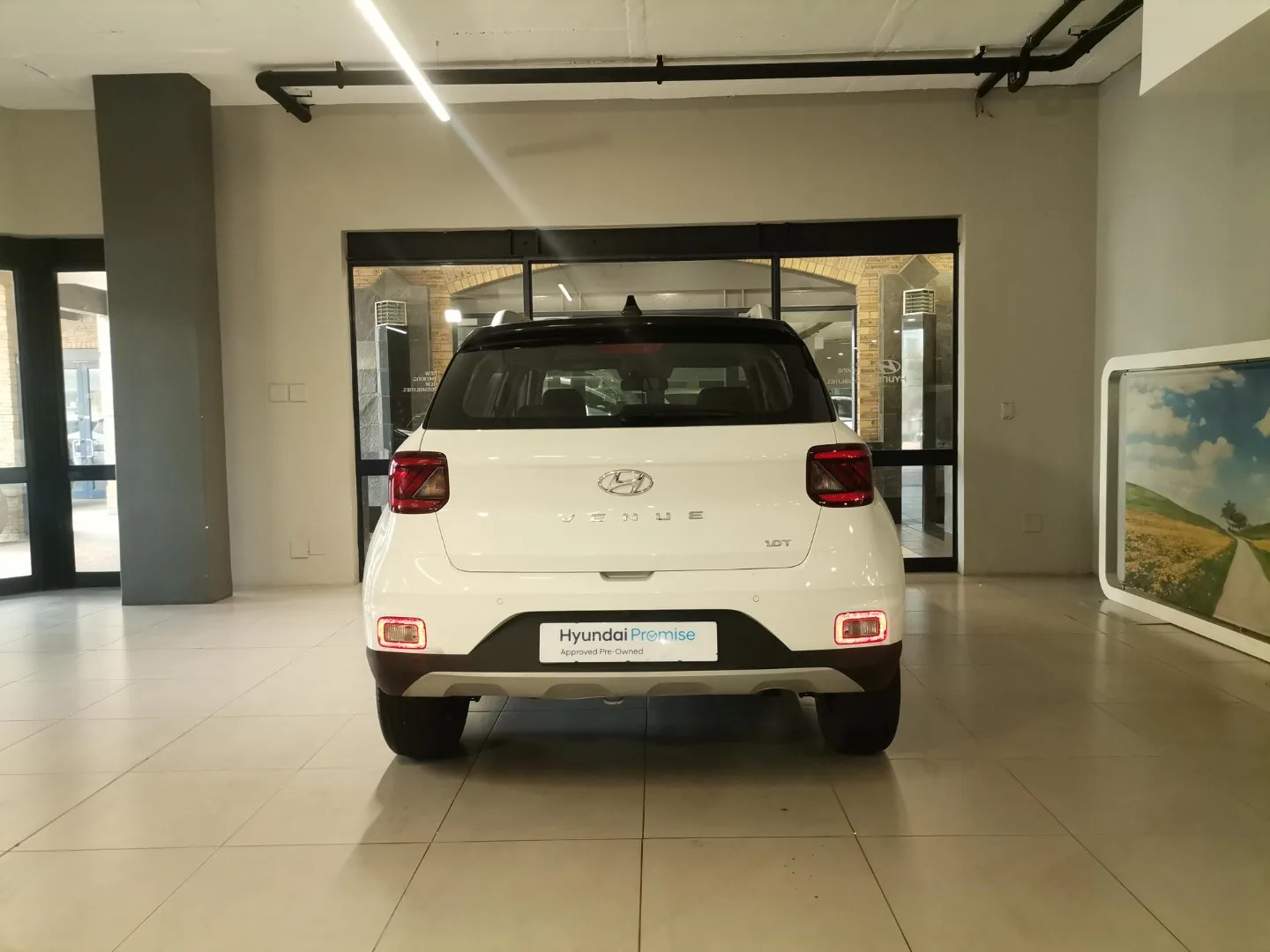 2021 Hyundai VENUE VENUE 1.0 TGDI FLUID M/T thumbnail 18