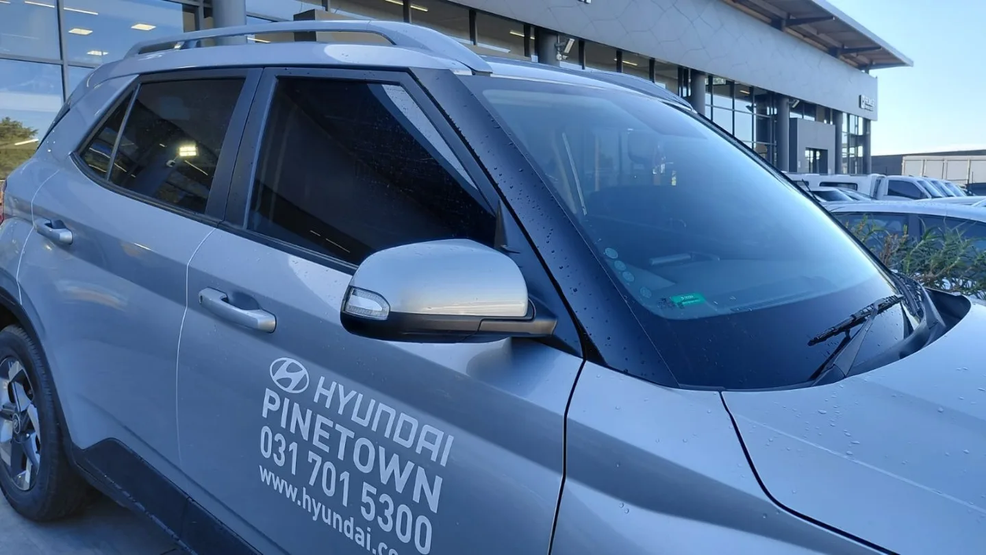 2022 Hyundai VENUE VENUE 1.0 TGDI FLUID M/T thumbnail 5