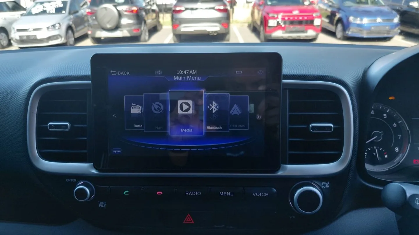 2022 Hyundai VENUE VENUE 1.0 TGDI FLUID M/T thumbnail 9