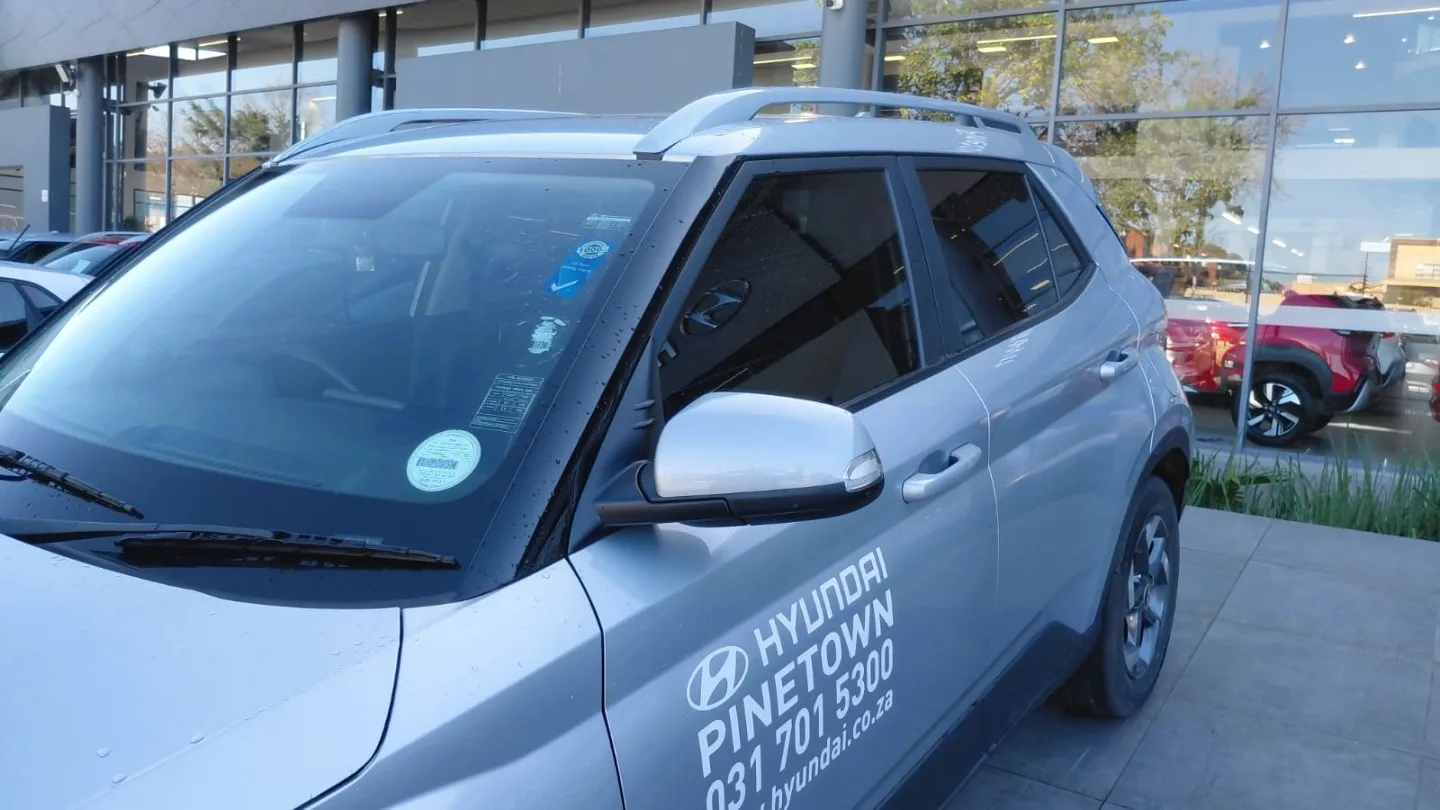2022 Hyundai VENUE VENUE 1.0 TGDI FLUID M/T thumbnail 7