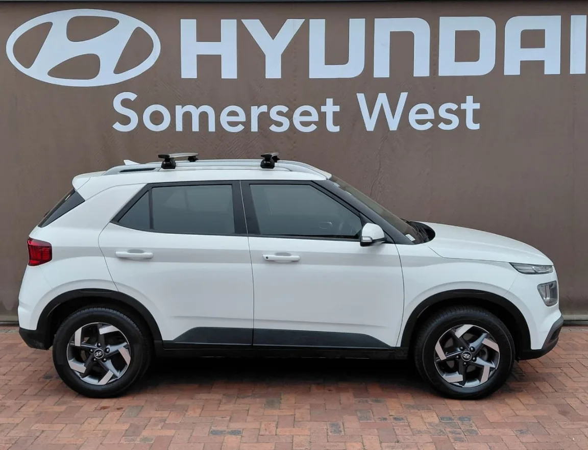 2022 Hyundai VENUE VENUE 1.0 TGDI FLUID M/T thumbnail 2