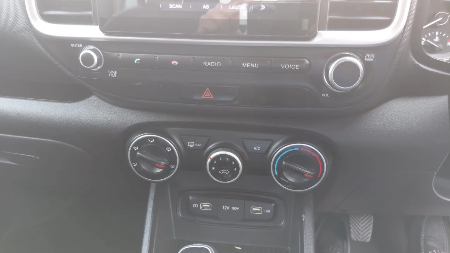 2022 Hyundai VENUE VENUE 1.0 TGDI FLUID M/T thumbnail 23