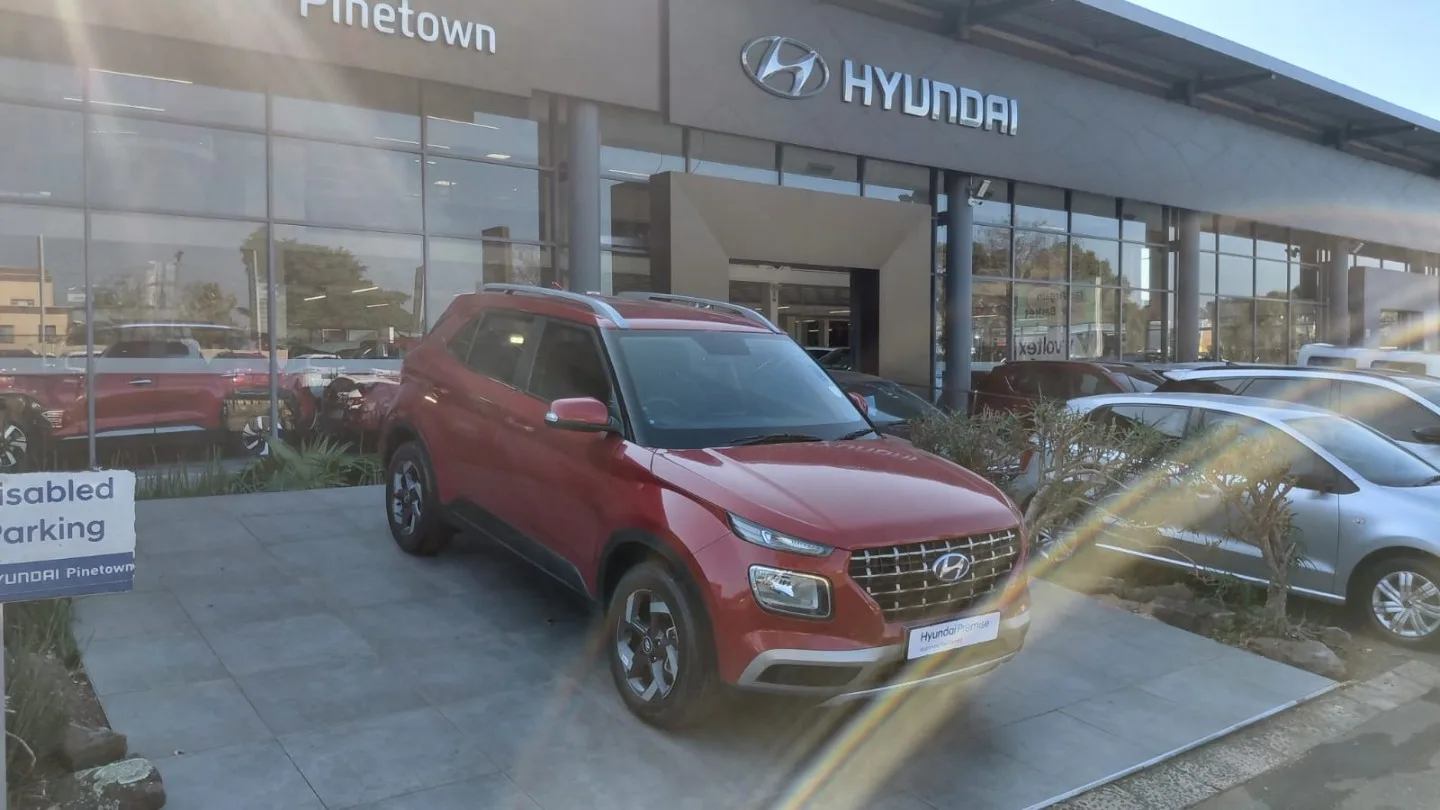 2022 Hyundai VENUE VENUE 1.0 TGDI FLUID M/T thumbnail 2