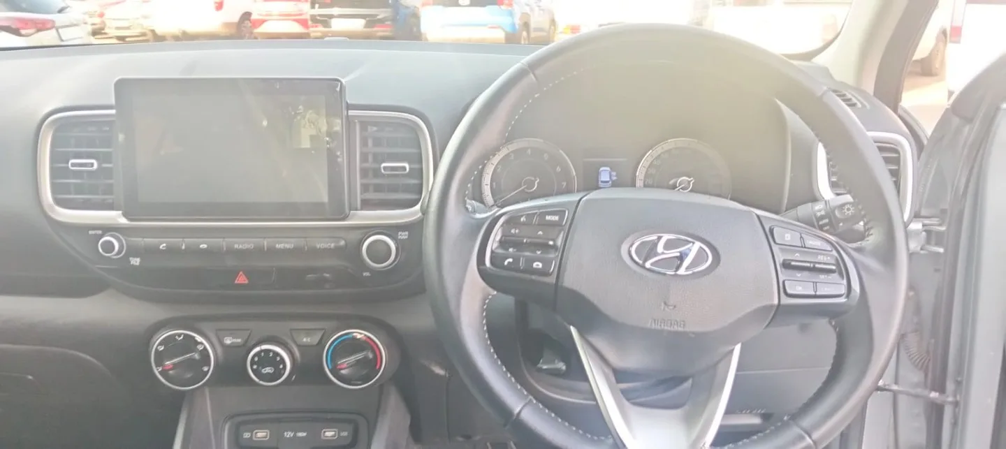 2022 Hyundai VENUE VENUE 1.0 TGDI FLUID M/T thumbnail 4