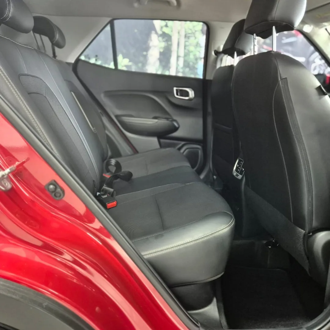 2022 Hyundai VENUE VENUE 1.0 TGDI FLUID DCT thumbnail 9