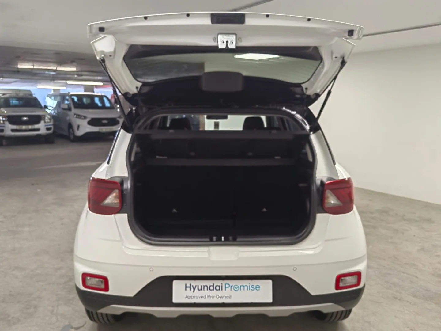 2020 Hyundai VENUE Venue Venue 1.0 Tgdi Fluid Dct thumbnail 19