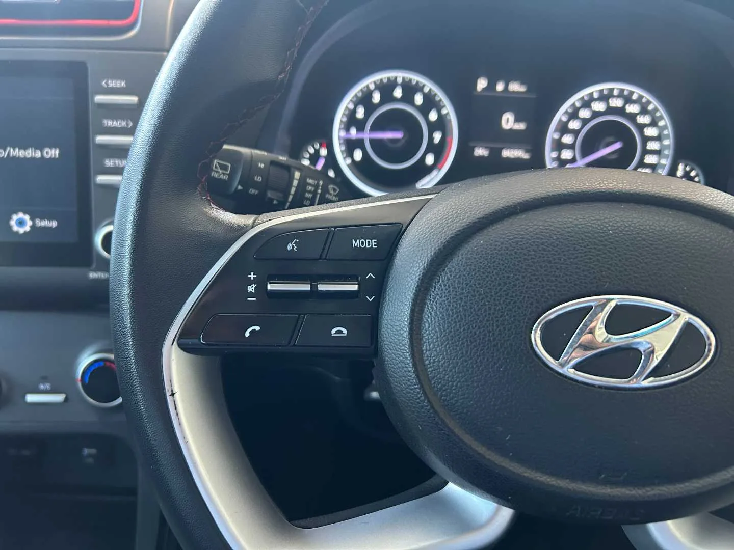 2021 Hyundai CRETA CRETA 1.4 TGDI EXECUTIVE DCT 2 TONE thumbnail 13