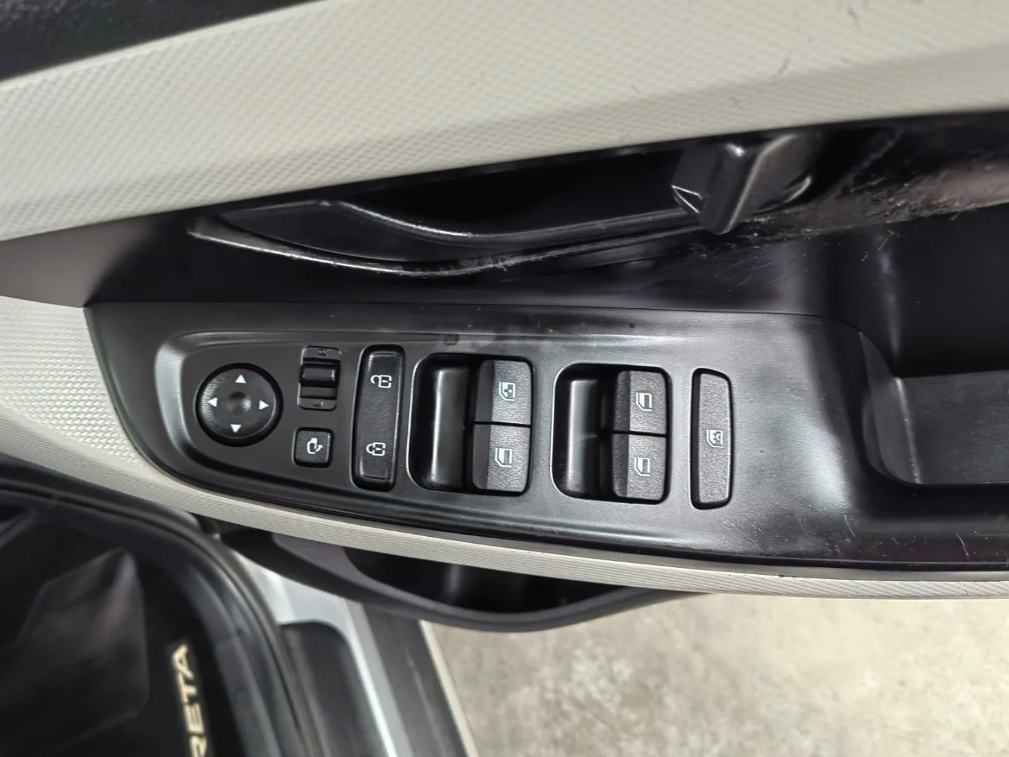 2021 Hyundai CRETA CRETA 1.5 EXECUTIVE IVT thumbnail 17