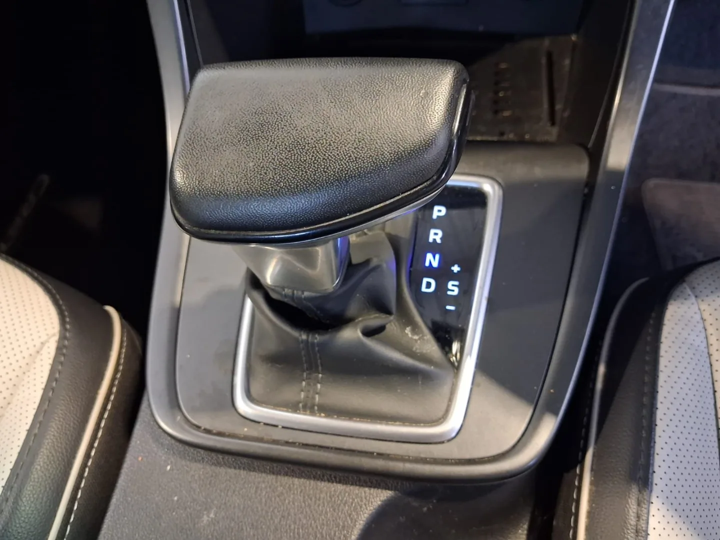 2022 Hyundai CRETA CRETA 1.5 EXECUTIVE IVT 2 TONE thumbnail 7