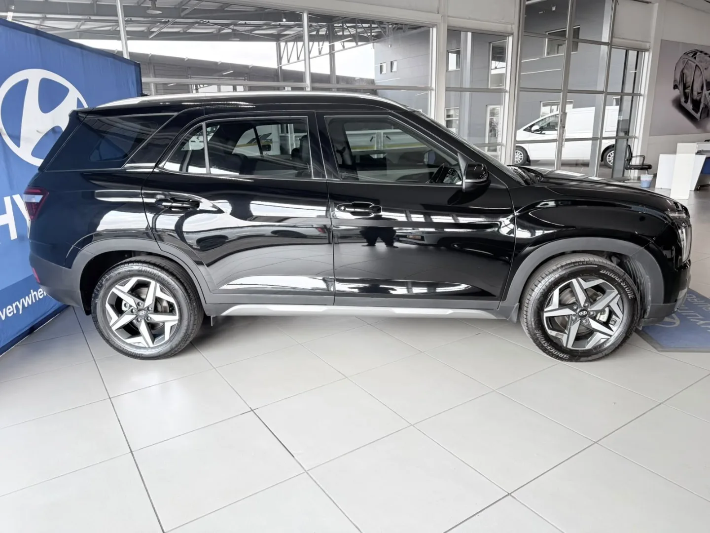 2022 Hyundai GRAND CRETA GRAND CRETA 1.5 EXEC 7STR DIESEL AT thumbnail 3