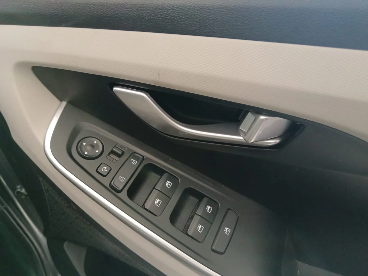 2024 Hyundai GRAND CRETA GRAND CRETA 1.5 EXEC 7STR DIESEL AT thumbnail 17