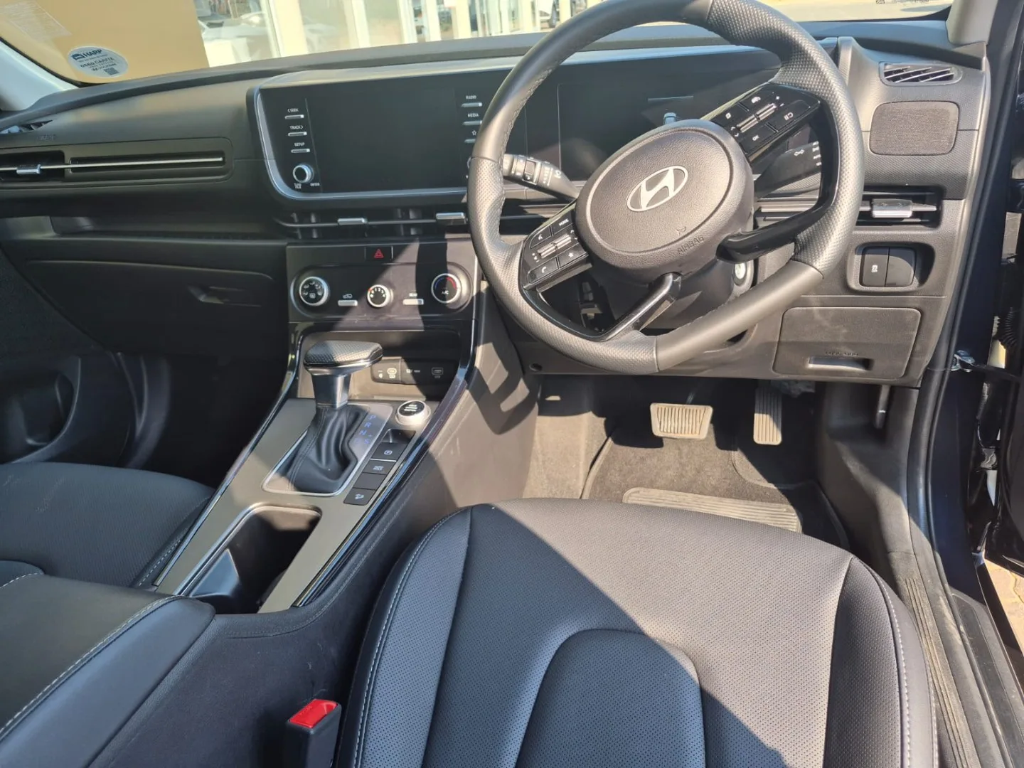 2026 Hyundai ALCAZAR ALCAZAR 1.5 EXECUTIVE DIESEL AT 7STR thumbnail 6