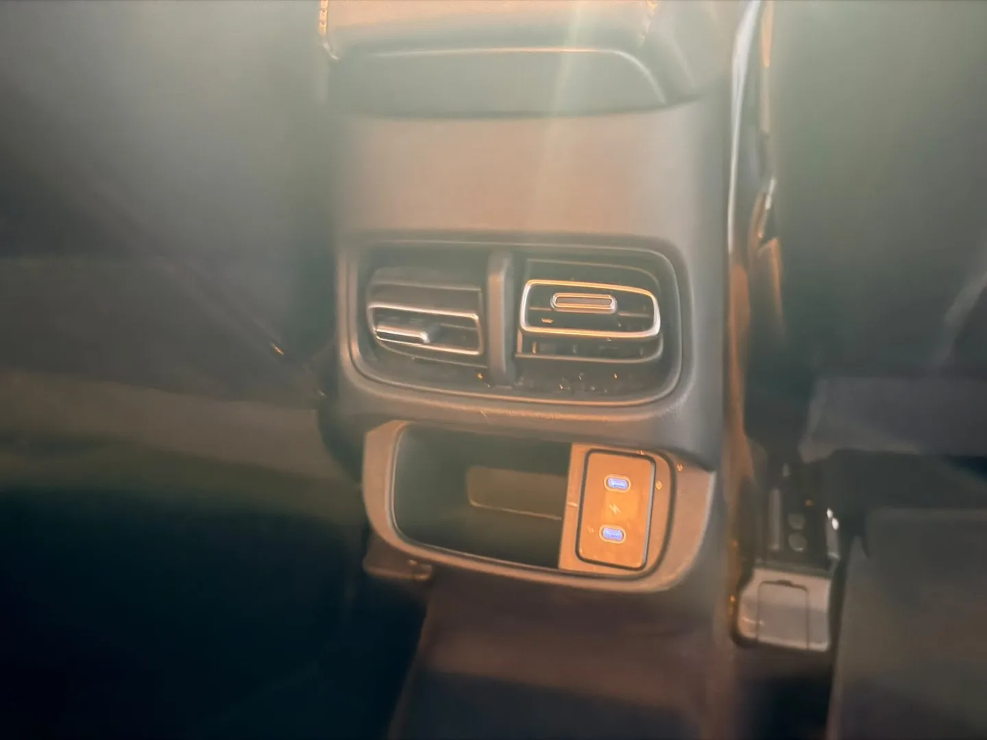 2026 Hyundai ALCAZAR ALCAZAR 1.5 EXECUTIVE DIESEL AT 7STR thumbnail 8