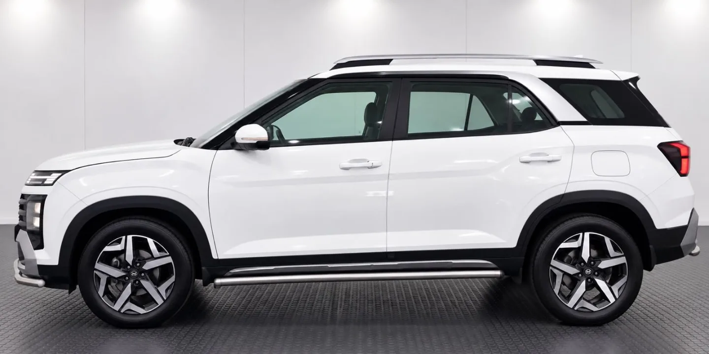 2026 Hyundai ALCAZAR ALCAZAR 1.5 EXECUTIVE DIESEL AT 7STR thumbnail 3