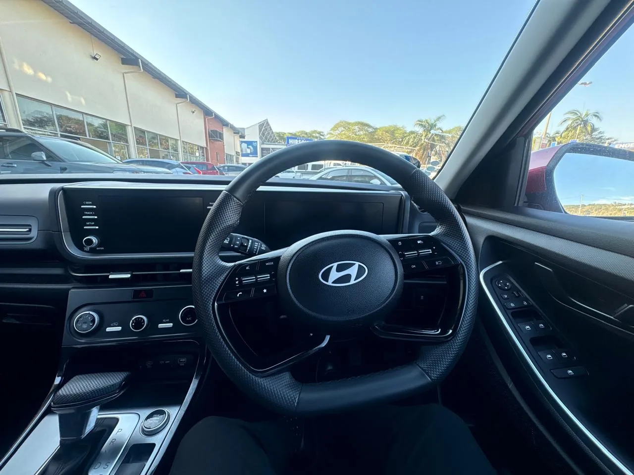2025 Hyundai ALCAZAR ALCAZAR 1.5 EXECUTIVE DIESEL AT 7STR thumbnail 13