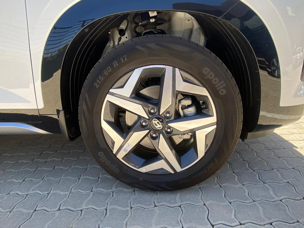 2025 Hyundai ALCAZAR ALCAZAR 1.5 EXECUTIVE DIESEL AT 7STR thumbnail 18