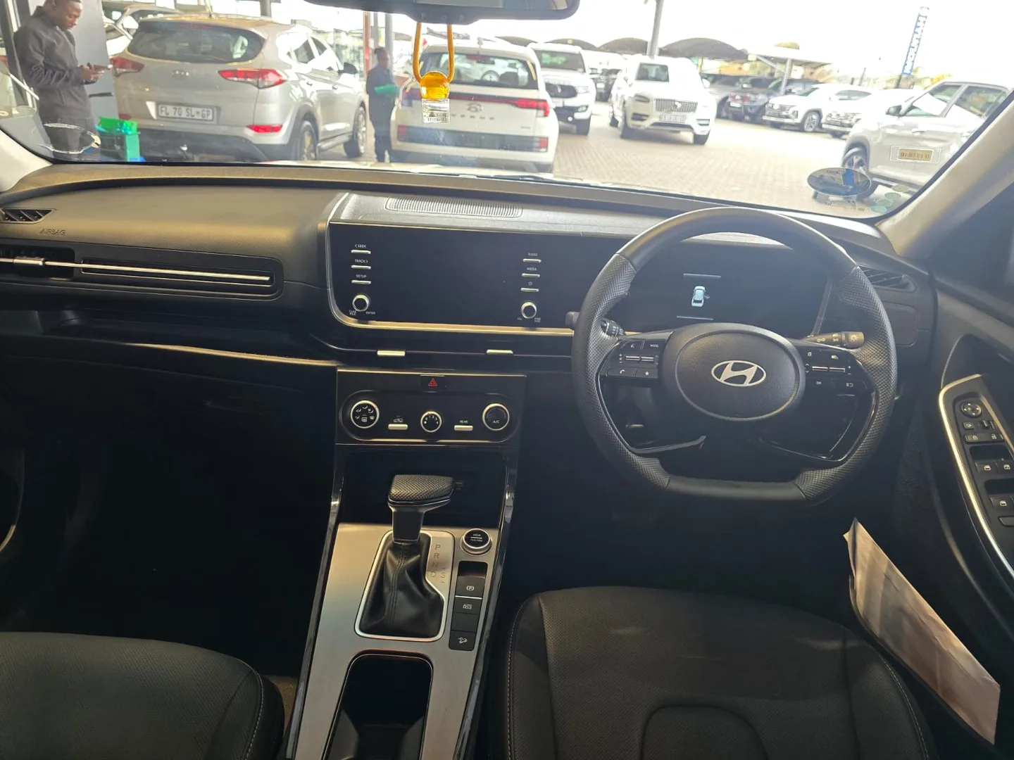 2025 Hyundai ALCAZAR ALCAZAR 1.5 EXECUTIVE DIESEL AT 7STR thumbnail 11