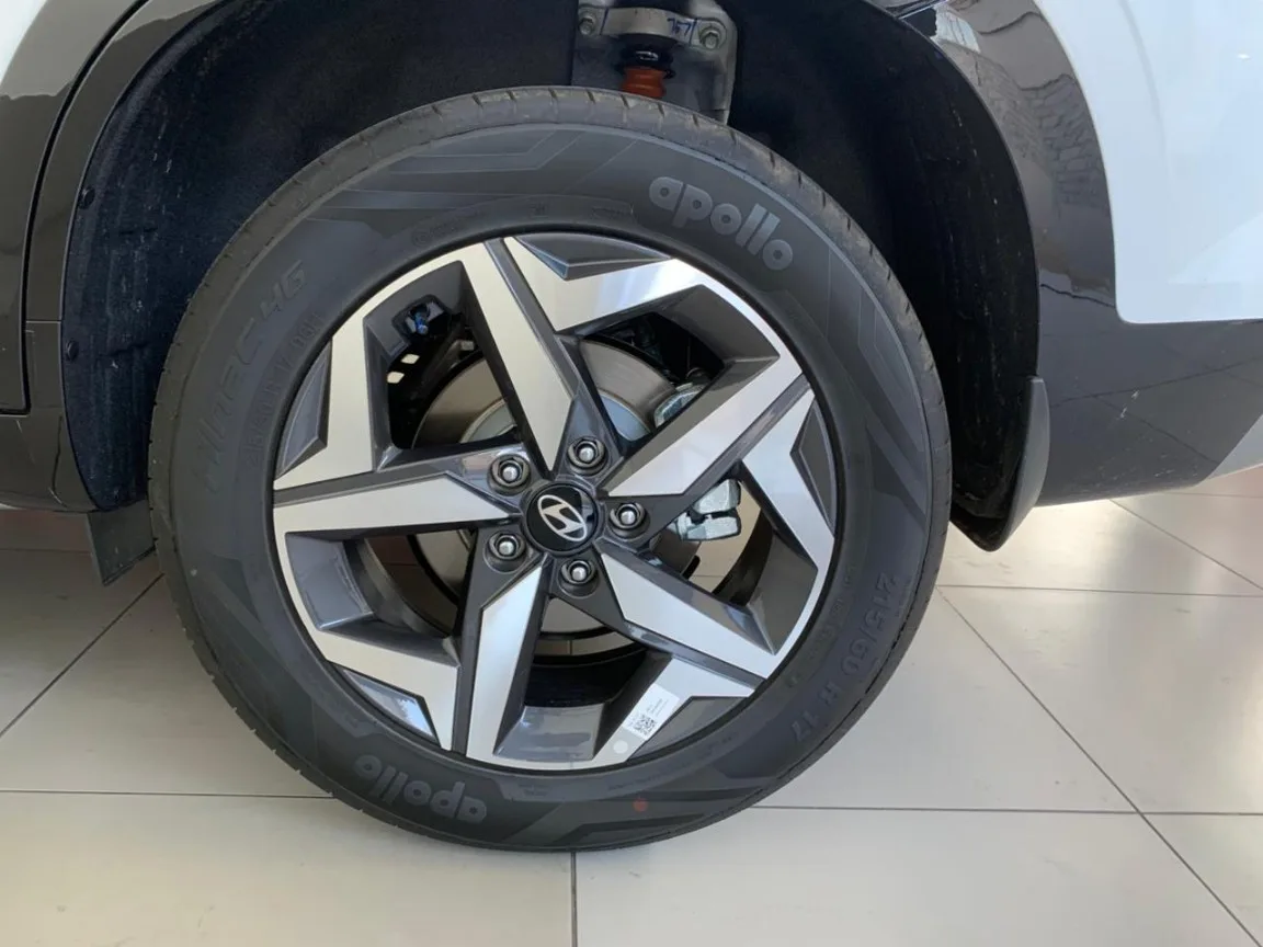 2025 Hyundai CRETA ALCAZAR 1.5 EXECUTIVE DIESEL AT 7STR thumbnail 7