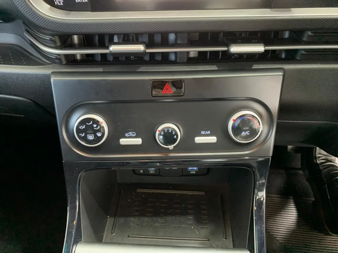 2025 Hyundai CRETA ALCAZAR 1.5 EXECUTIVE DIESEL AT 7STR thumbnail 18