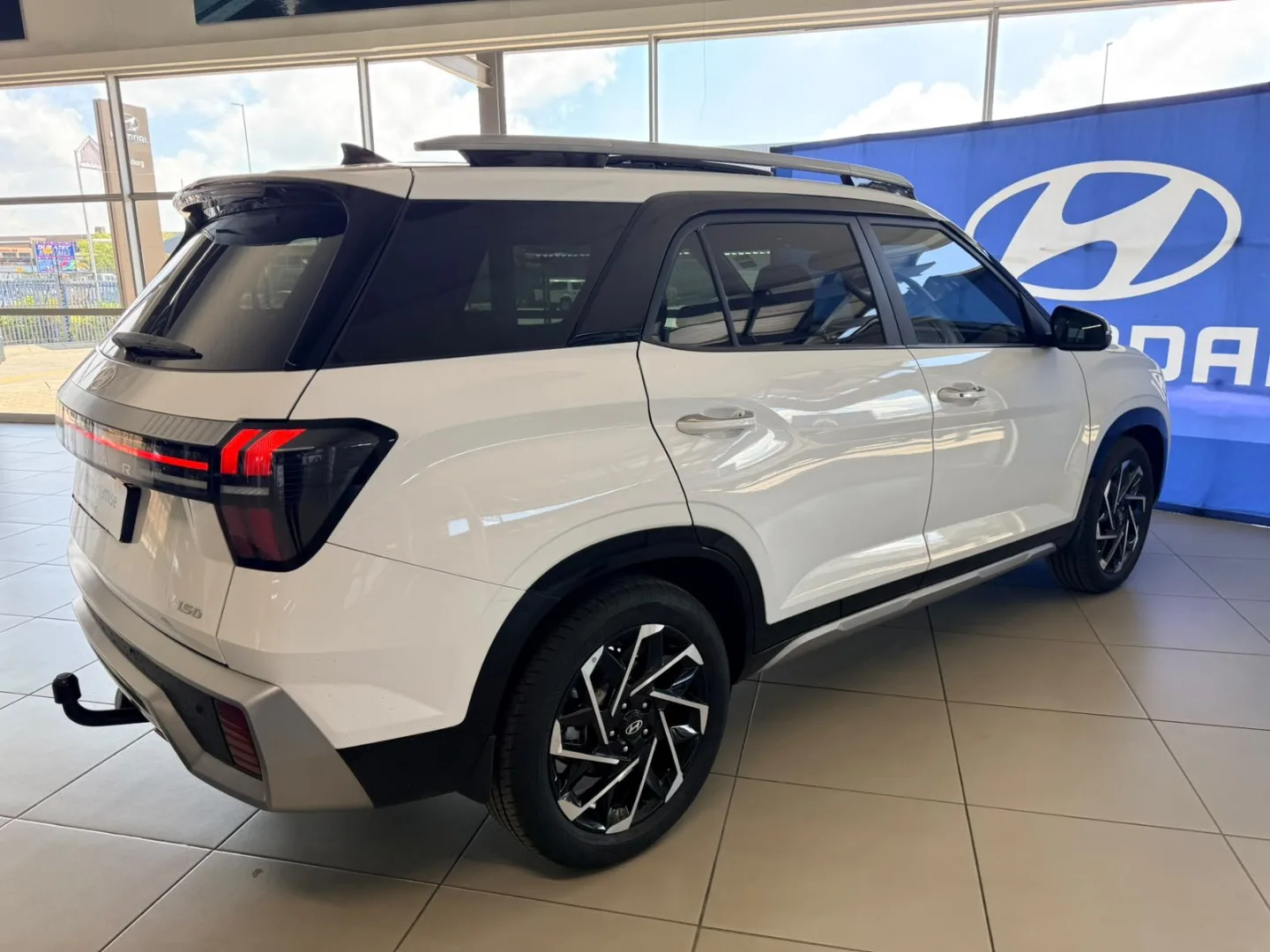 2025 Hyundai ALCAZAR ALCAZAR 1.5 EXECUTIVE DIESEL AT 7STR thumbnail 3