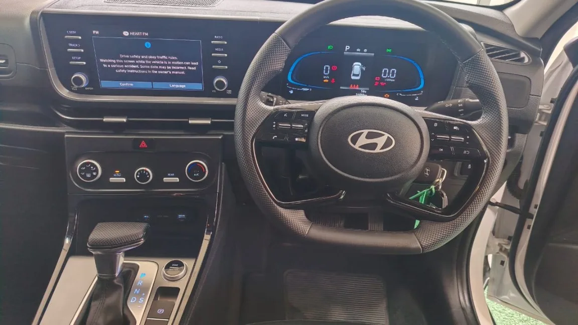 2025 Hyundai ALCAZAR ALCAZAR 1.5 EXECUTIVE DIESEL AT 7STR thumbnail 8