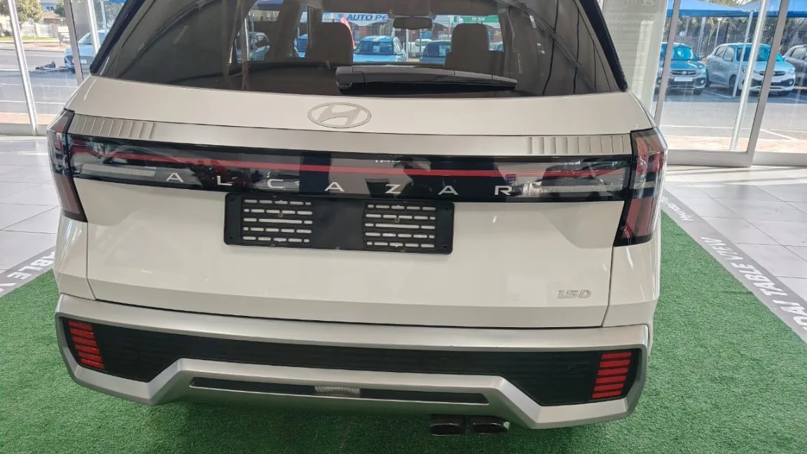 2025 Hyundai ALCAZAR ALCAZAR 1.5 EXECUTIVE DIESEL AT 7STR thumbnail 5