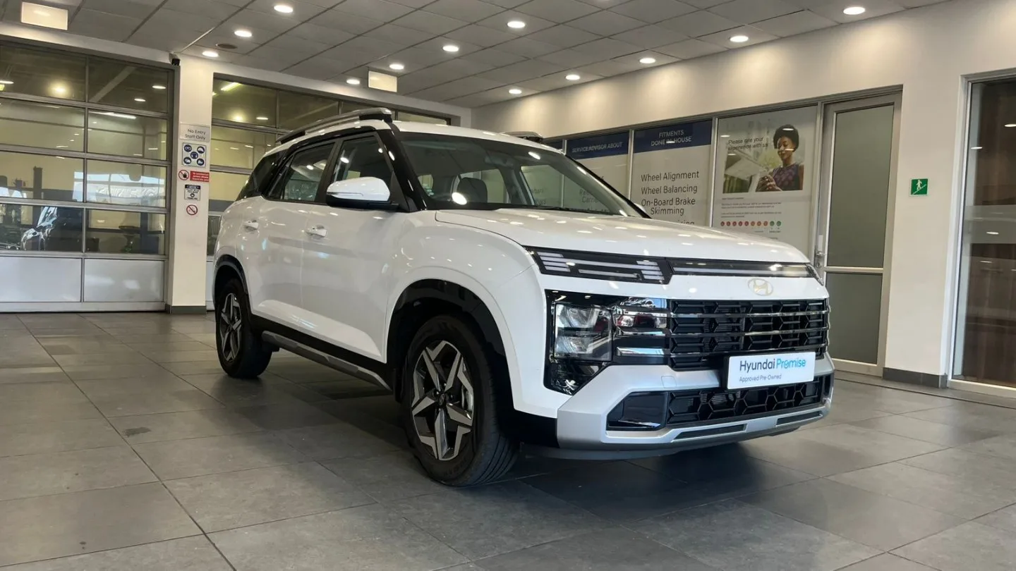 2025 Hyundai CRETA ALCAZAR 1.5 EXECUTIVE DIESEL AT 7STR image 1