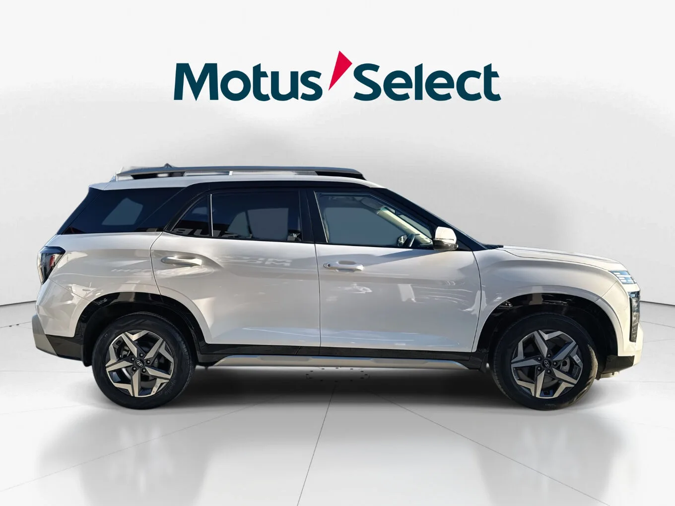 2026 Hyundai ALCAZAR ALCAZAR 1.5 EXECUTIVE DIESEL AT 7STR thumbnail 8
