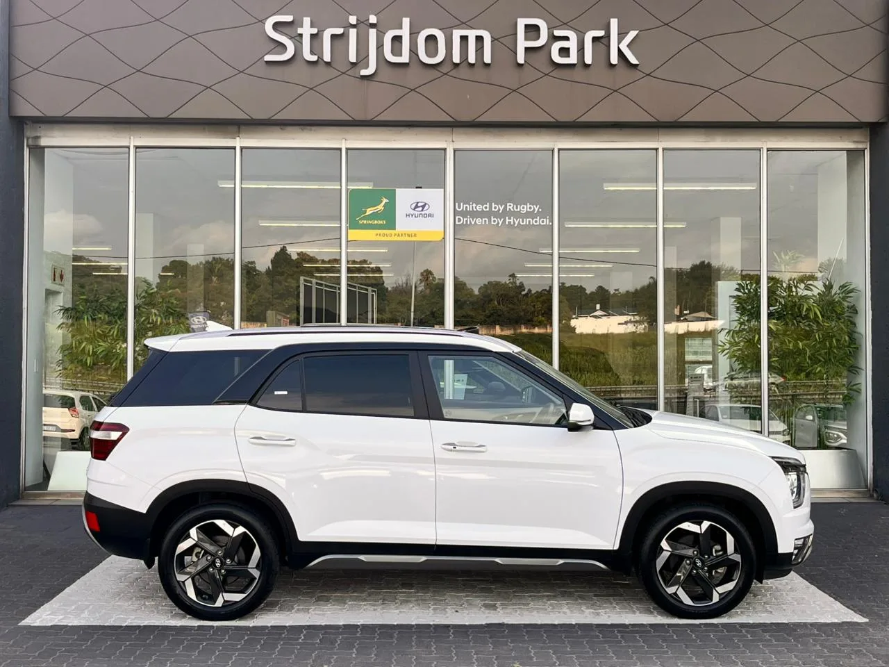 2024 Hyundai GRAND CRETA GRAND CRETA 2.0 ELITE 7STR AT thumbnail 3
