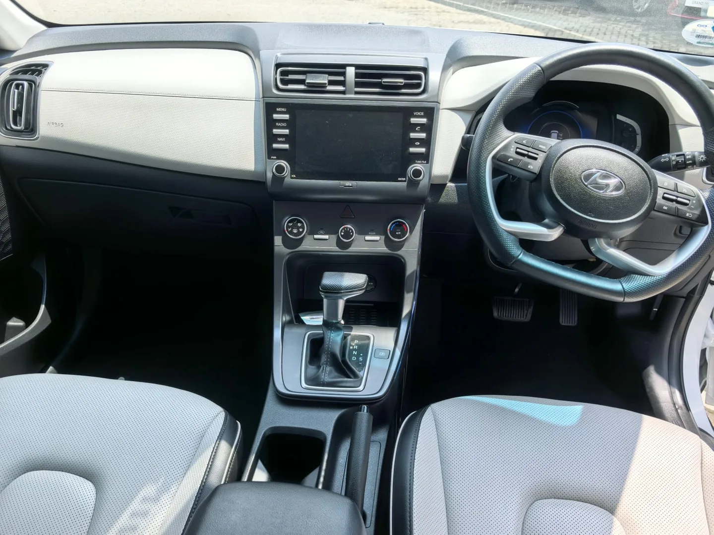 2024 Hyundai GRAND CRETA GRAND CRETA 2.0 ELITE 7STR AT thumbnail 2