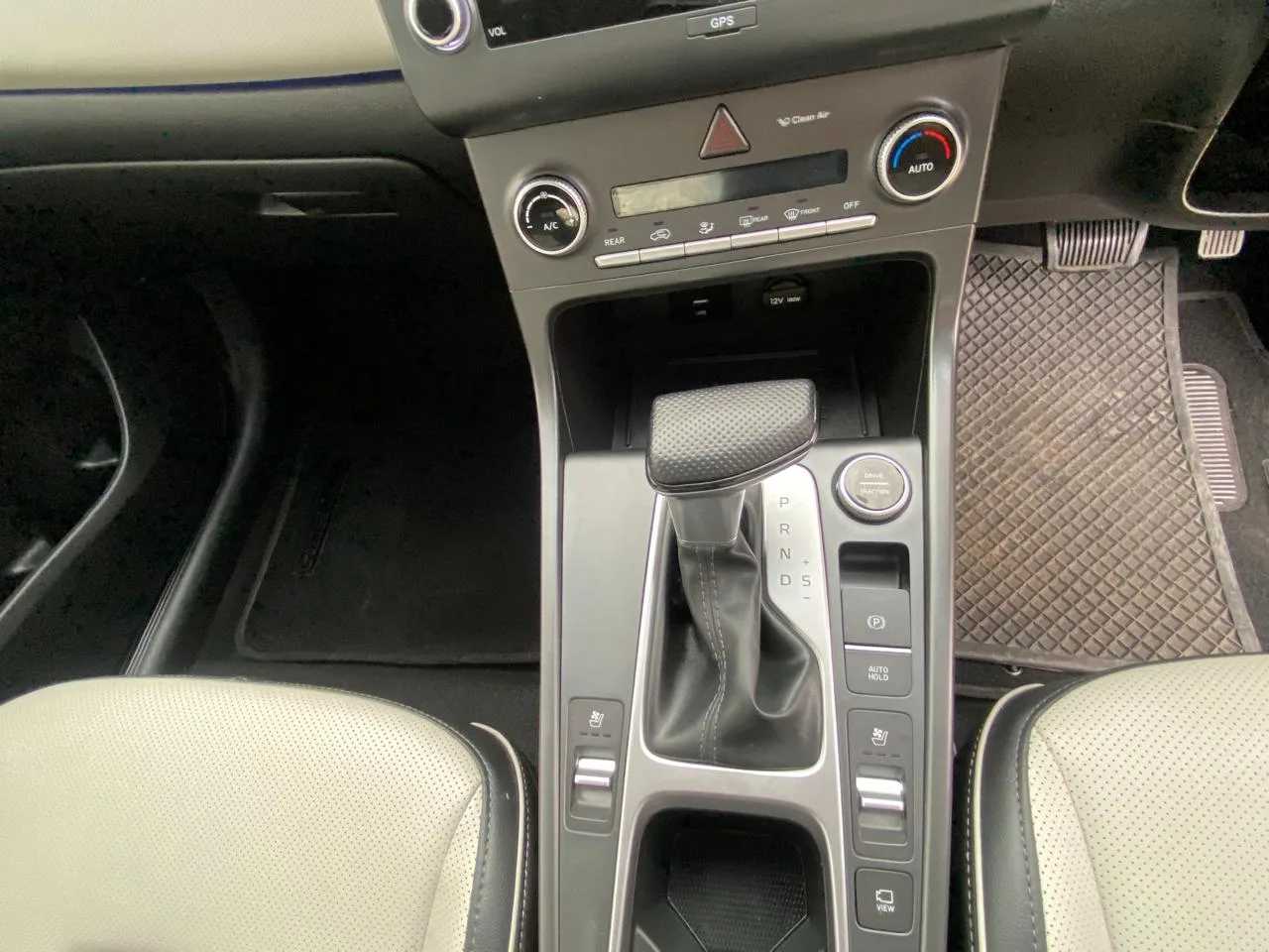 2024 Hyundai GRAND CRETA GRAND CRETA 2.0 ELITE 7STR AT thumbnail 17