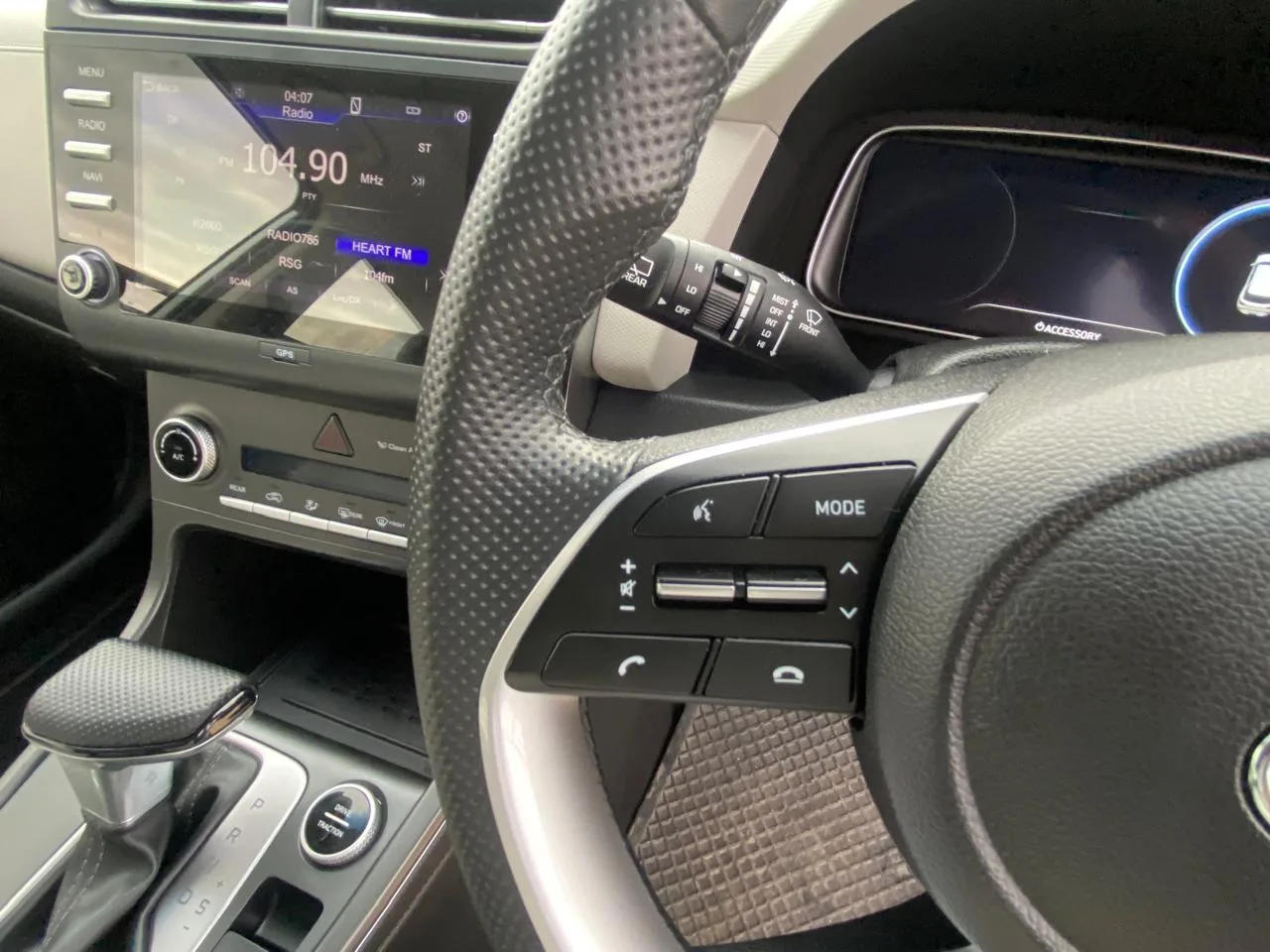 2024 Hyundai GRAND CRETA GRAND CRETA 2.0 ELITE 7STR AT thumbnail 4