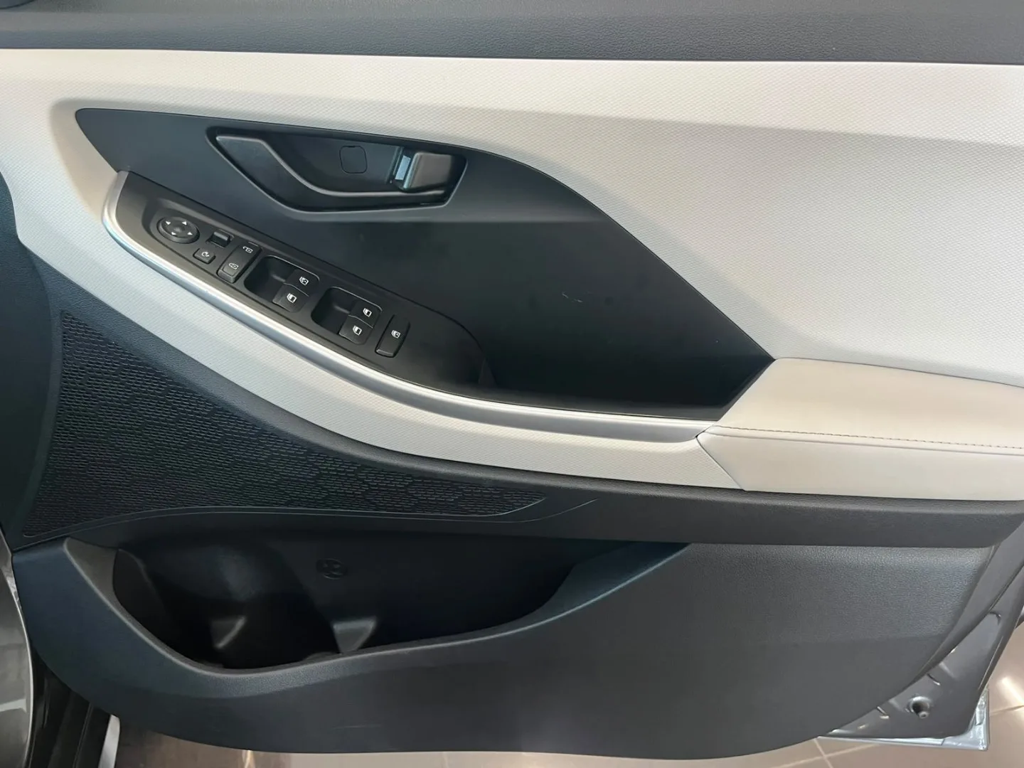 2024 Hyundai GRAND CRETA GRAND CRETA 2.0 EXEC 7STR AT thumbnail 22