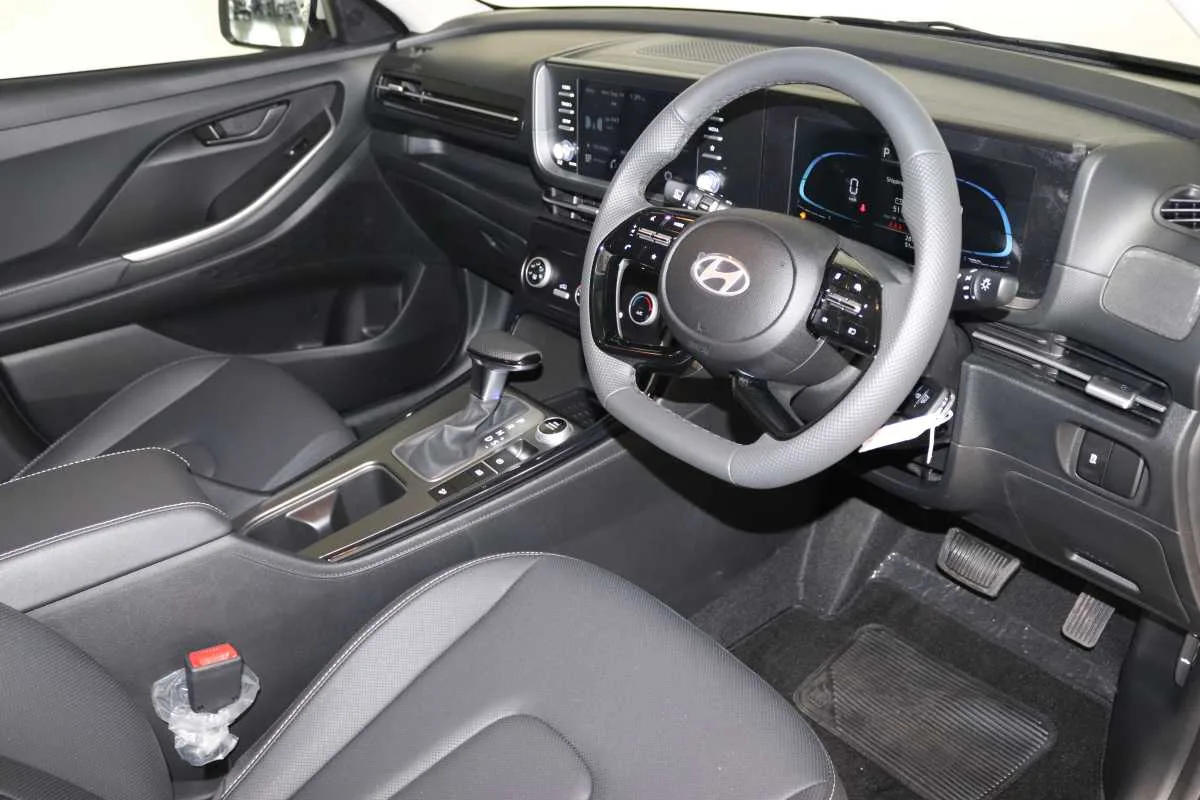 2026 Hyundai ALCAZAR ALCAZAR 2.0 EXECUTIVE A/T thumbnail 14