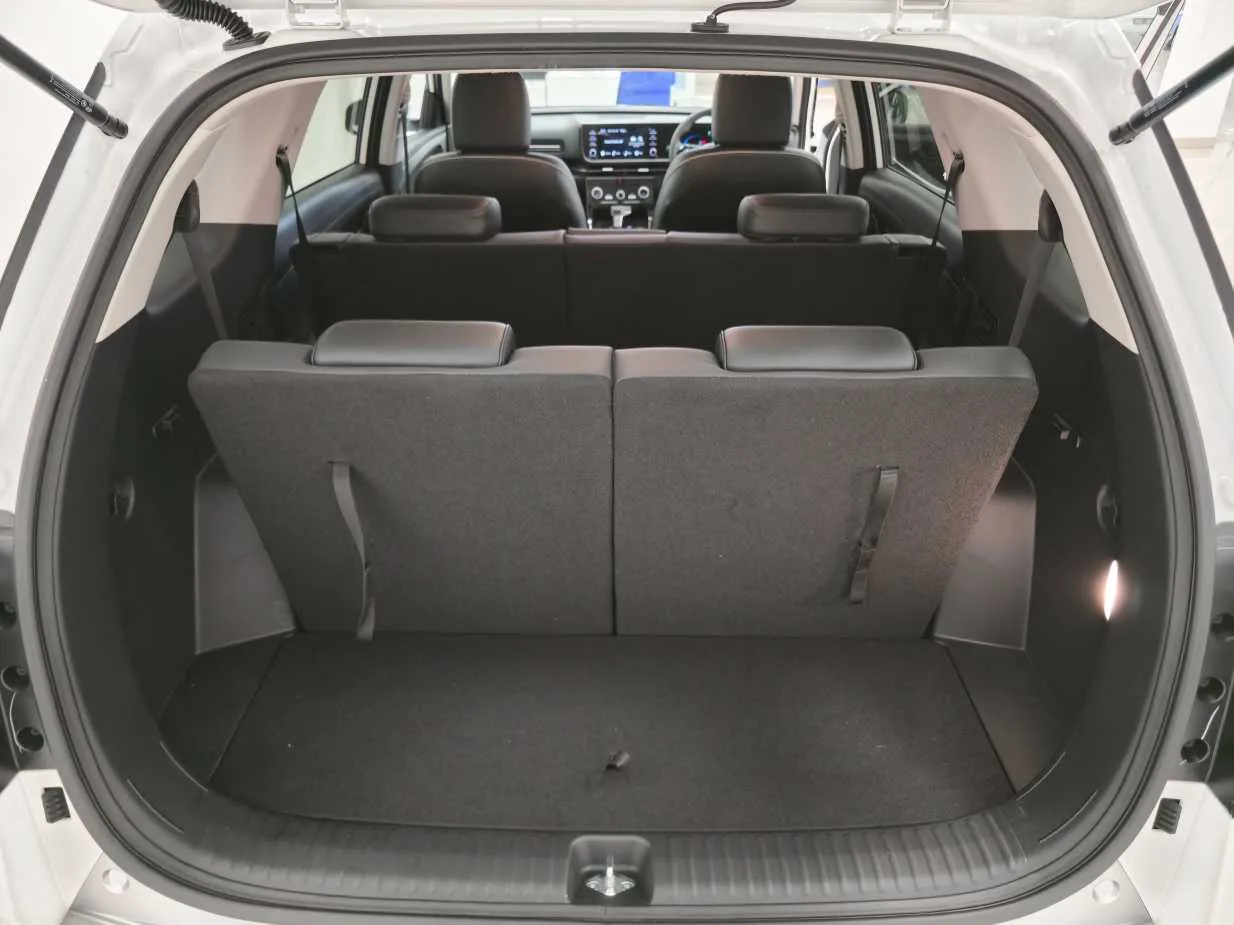 2026 Hyundai ALCAZAR ALCAZAR 2.0 EXECUTIVE A/T thumbnail 26