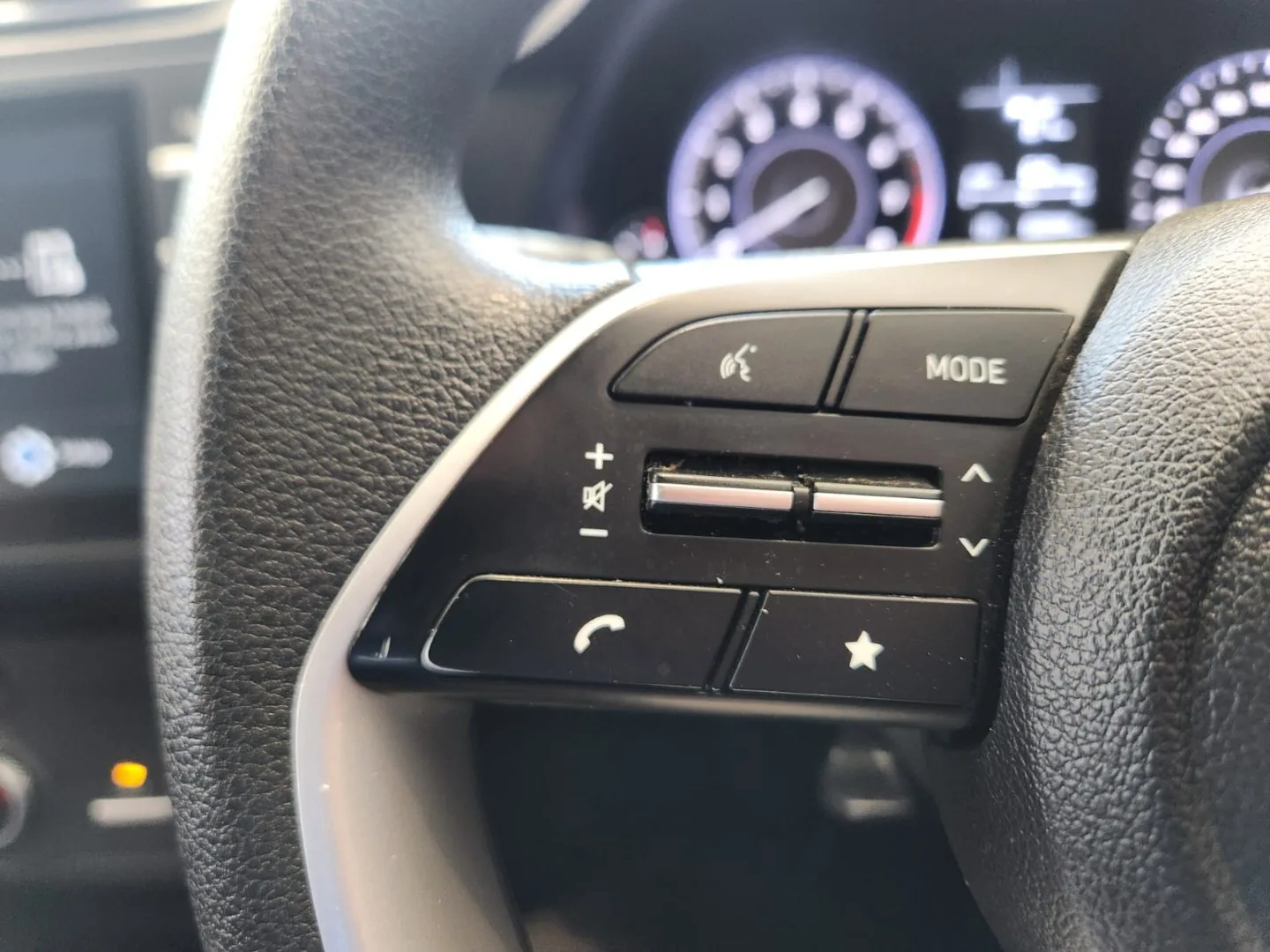 2023 Hyundai CRETA CRETA 1.5 PREMIUM MT MY22 thumbnail 12