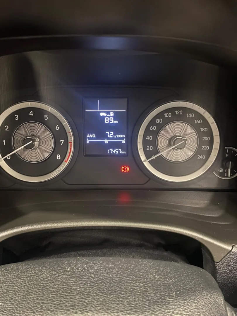 2025 Hyundai CRETA CRETA 1.5 PREMIUM M/T MY24 thumbnail 5