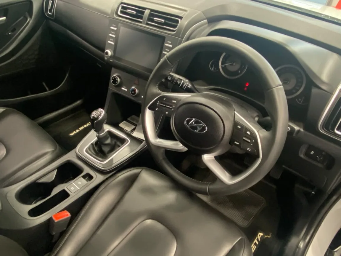 2025 Hyundai CRETA CRETA 1.5 PREMIUM M/T MY24 thumbnail 6