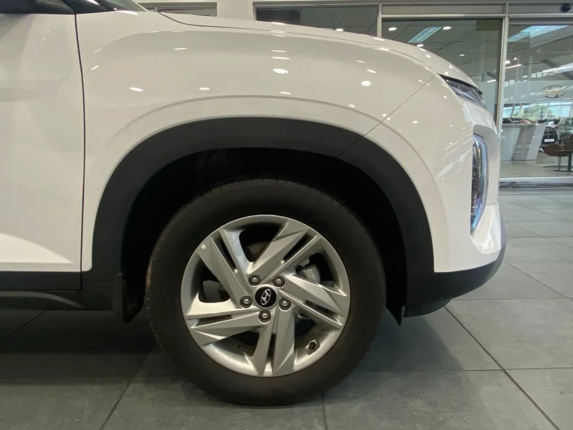 2025 Hyundai CRETA CRETA 1.5 PREMIUM M/T MY24 thumbnail 4