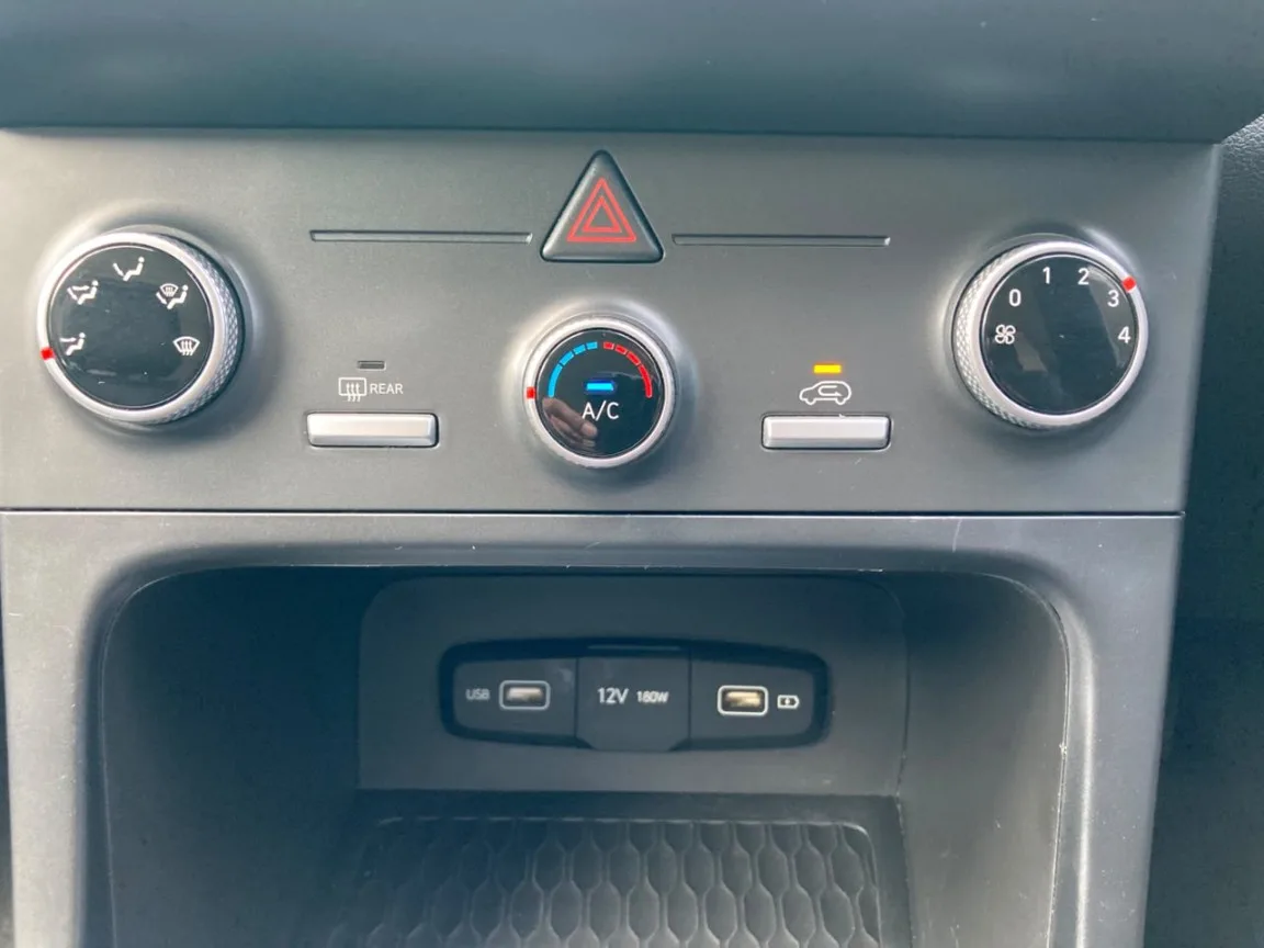 2024 Hyundai CRETA CRETA 1.5 PREMIUM M/T thumbnail 19
