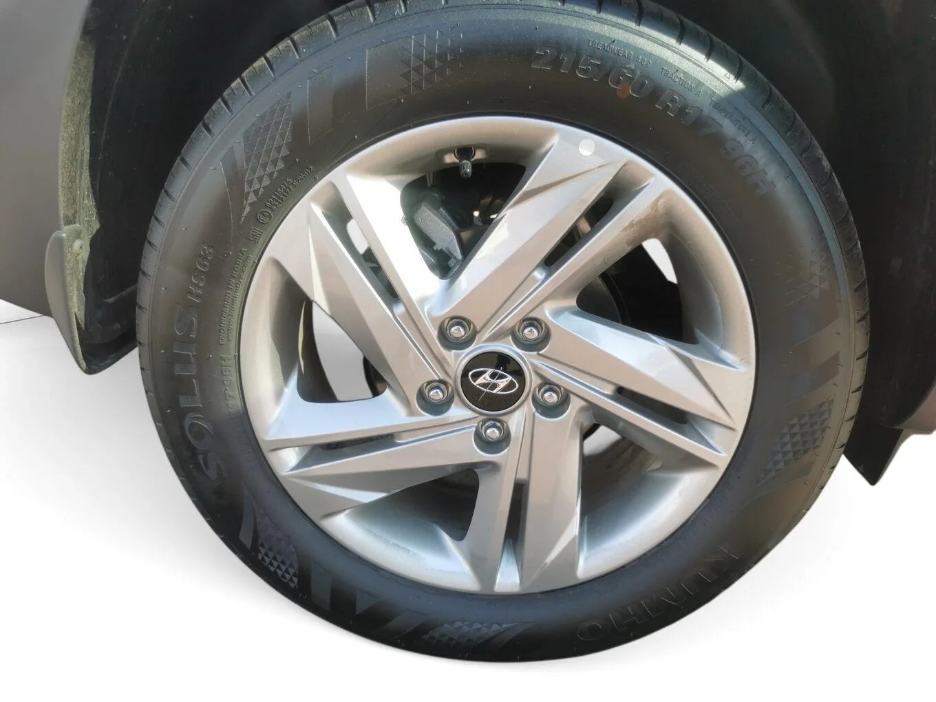2026 Hyundai CRETA CRETA 1.5 PREMIUM IVT MY24 thumbnail 16