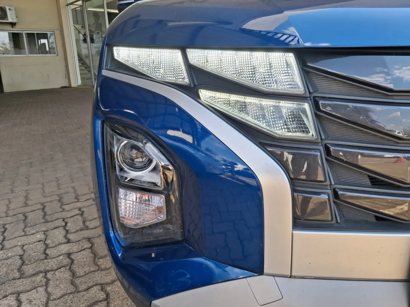 2026 Hyundai CRETA CRETA 1.5 PREMIUM IVT MY24 thumbnail 23