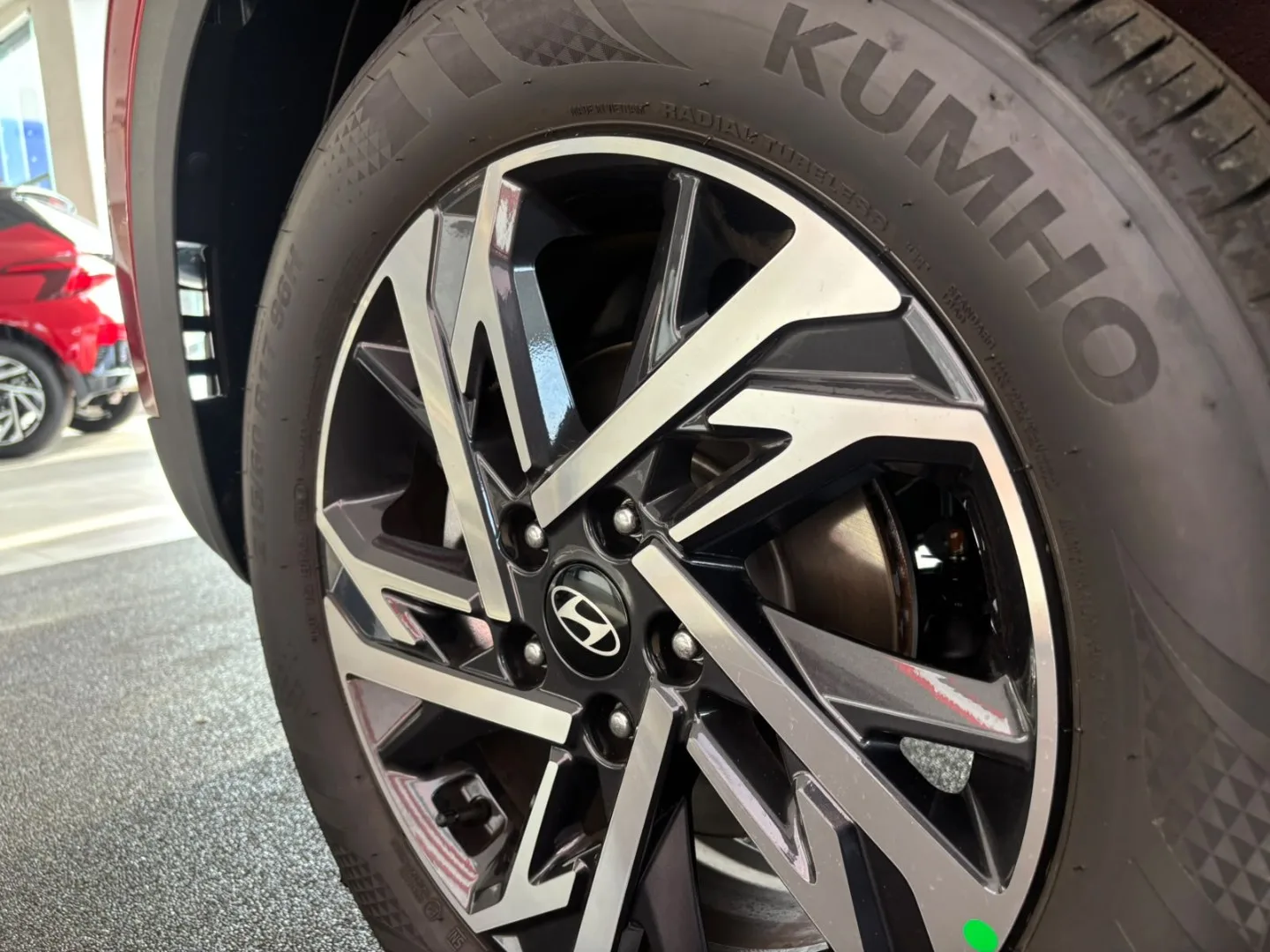2026 Hyundai CRETA CRETA 1.5 PREMIUM IVT thumbnail 4